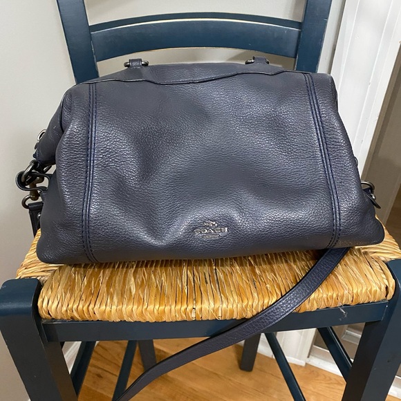 Coach purse - Picture 1 of 4